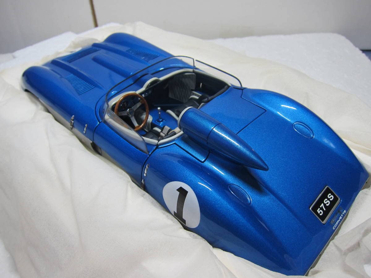 オートアート ミレニアム　1957 CORVETTE SS 1/18 オートアート ミレニアム 1957 CORVETTE SS 1/18 - メルカリ